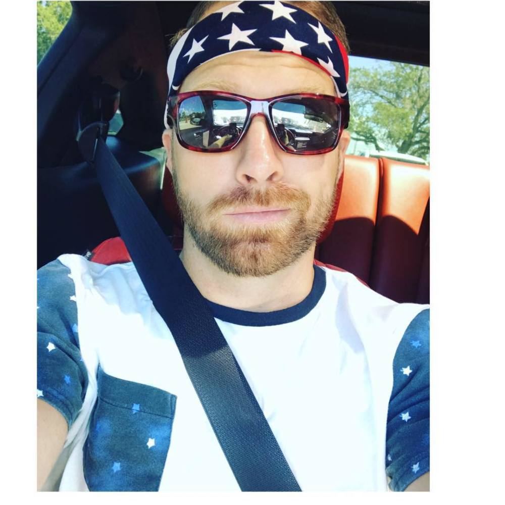Meet your Posher, Dustin